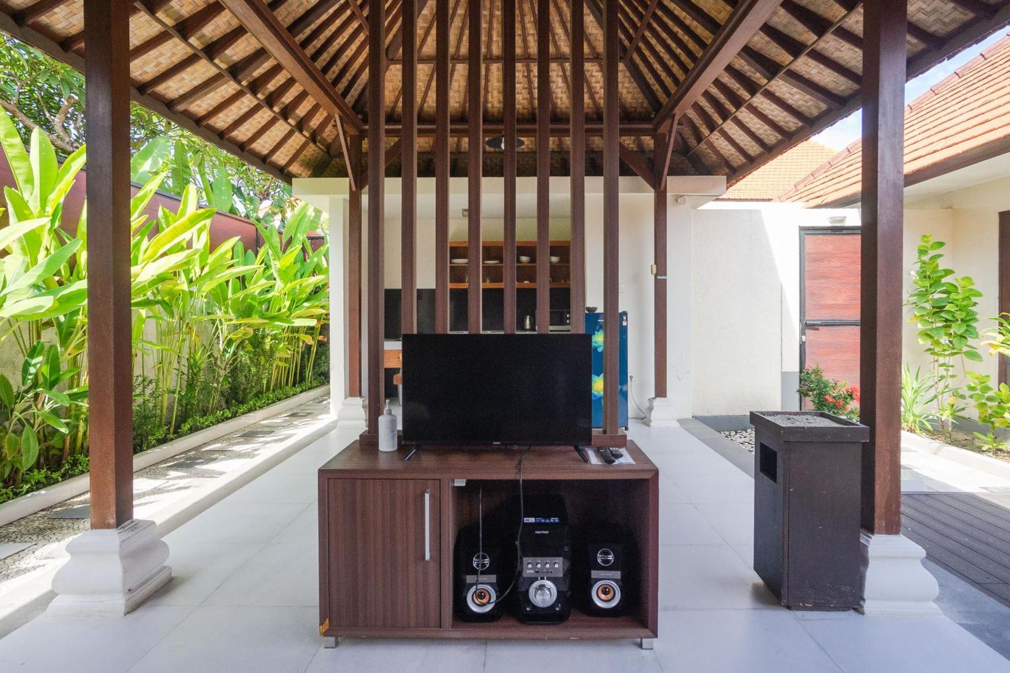 The Awan Villas - Chse Certified Семиньяк Экстерьер фото