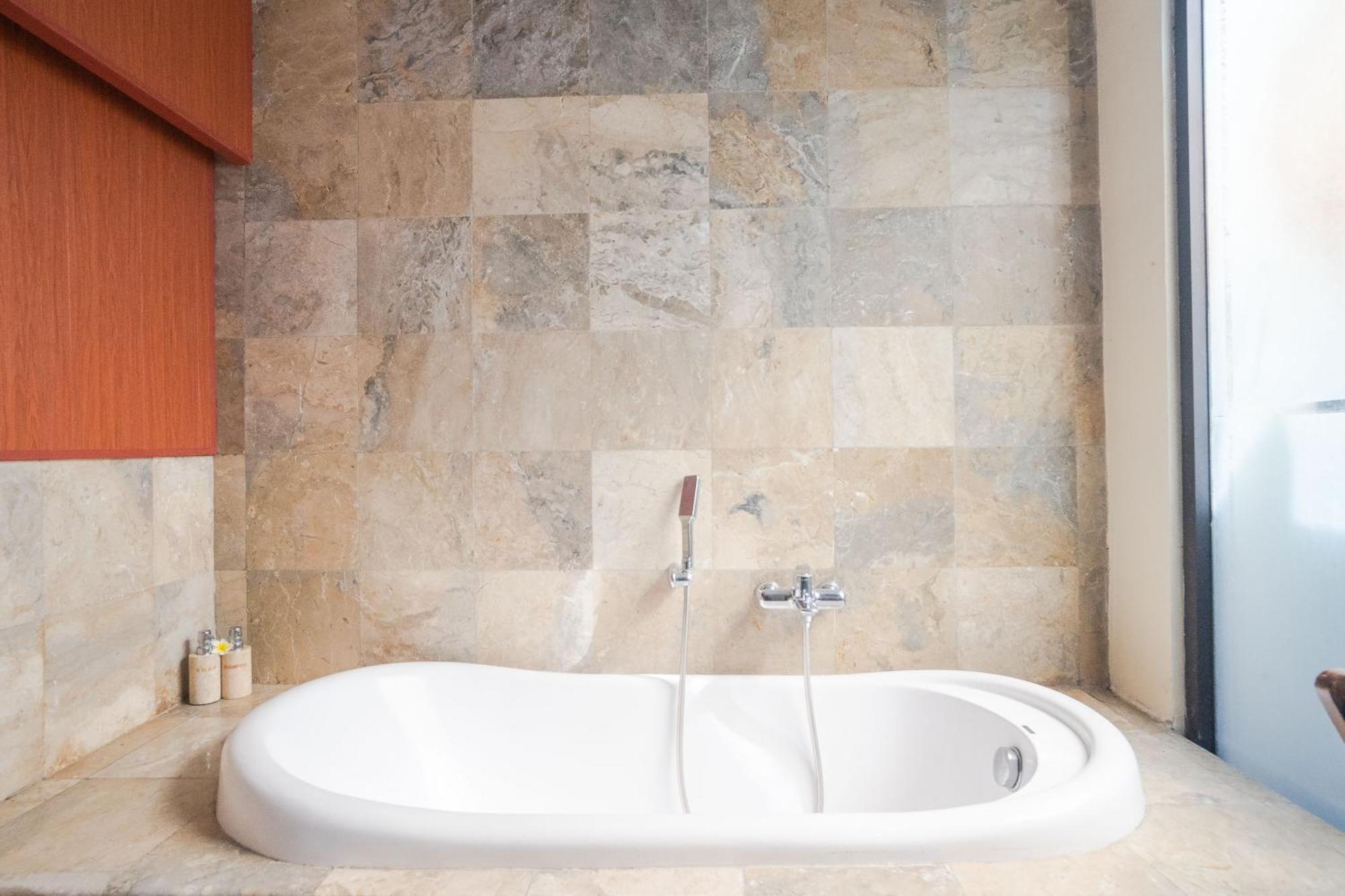 The Awan Villas - Chse Certified Семиньяк Экстерьер фото